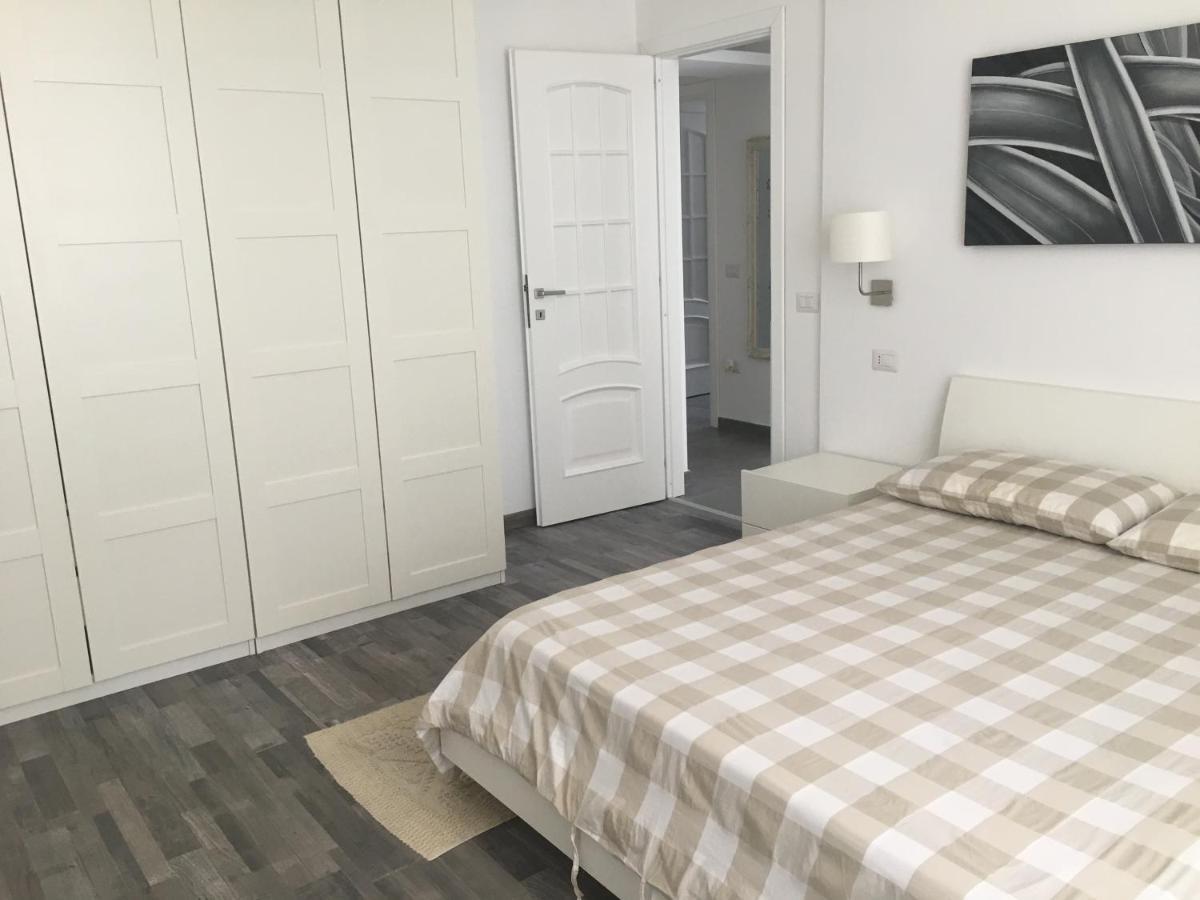 Apartamento Vinile Cagliari Exterior foto
